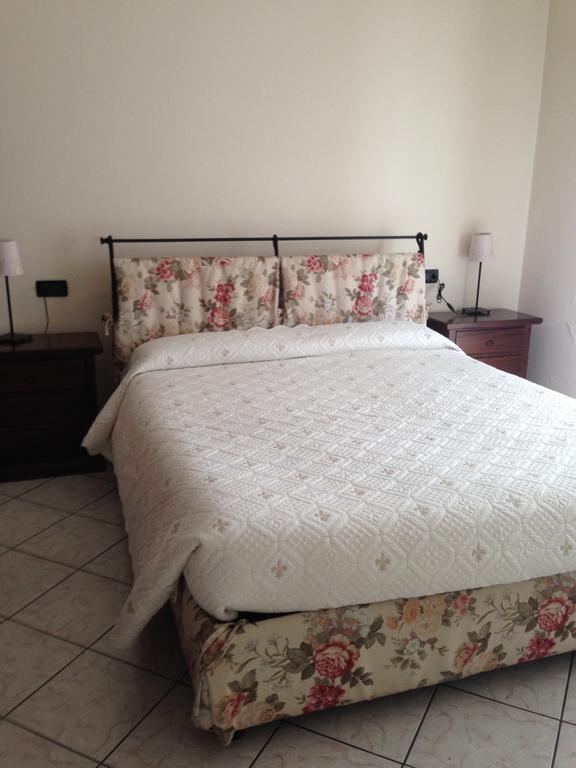 B&B Villa Lina Desenzano del Garda Exterior foto